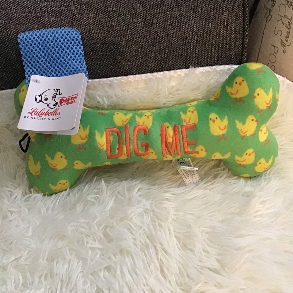 Lulubelles power plush squeaky by huxley & kent "Dig me"bone NWT